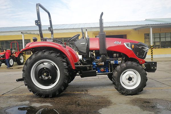 40型拖拉機