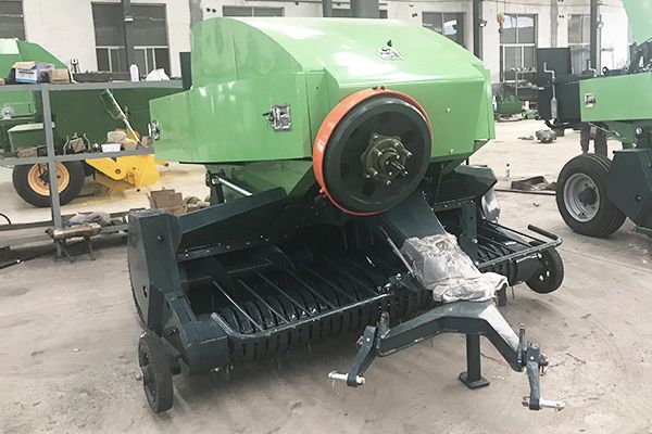 方形打捆機